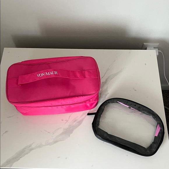 Pink Travel Bag Set - Picture 1 of 10